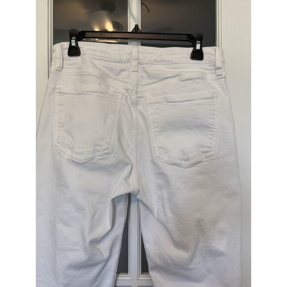 ZARA Women’s White Straight Leg Jeans – Size 8 (EUR 40) – Raw Hem Cropped Denim - Picture 4 of 10